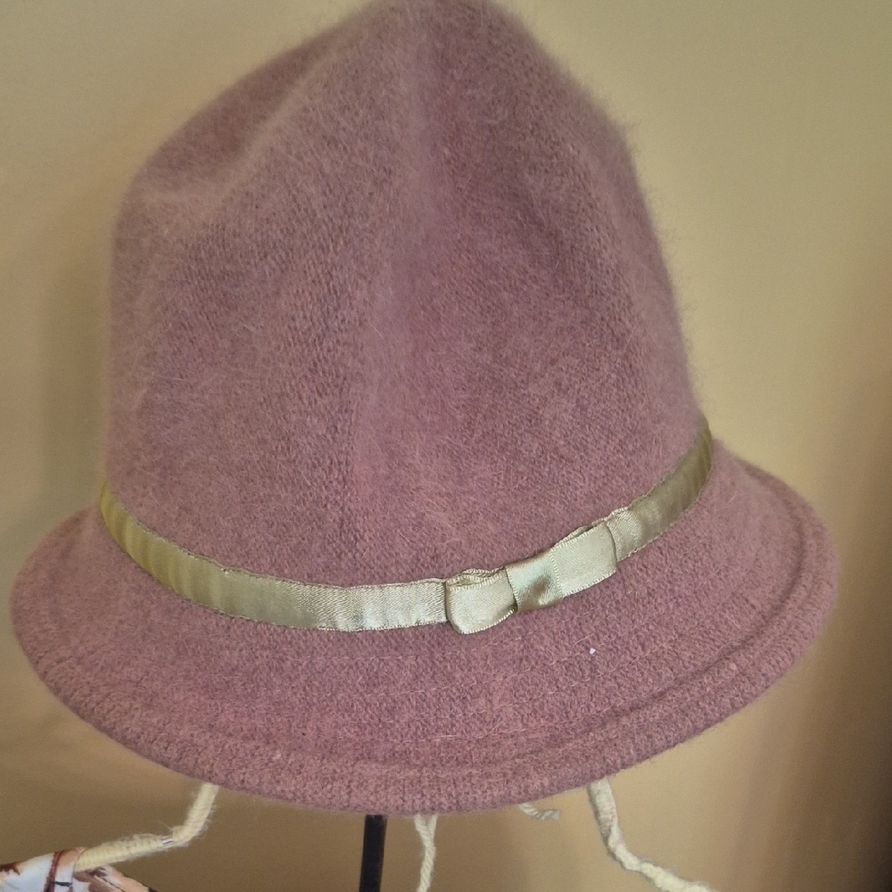 Liz Claiborne Pink and Green Fedora Hat with Classic Design